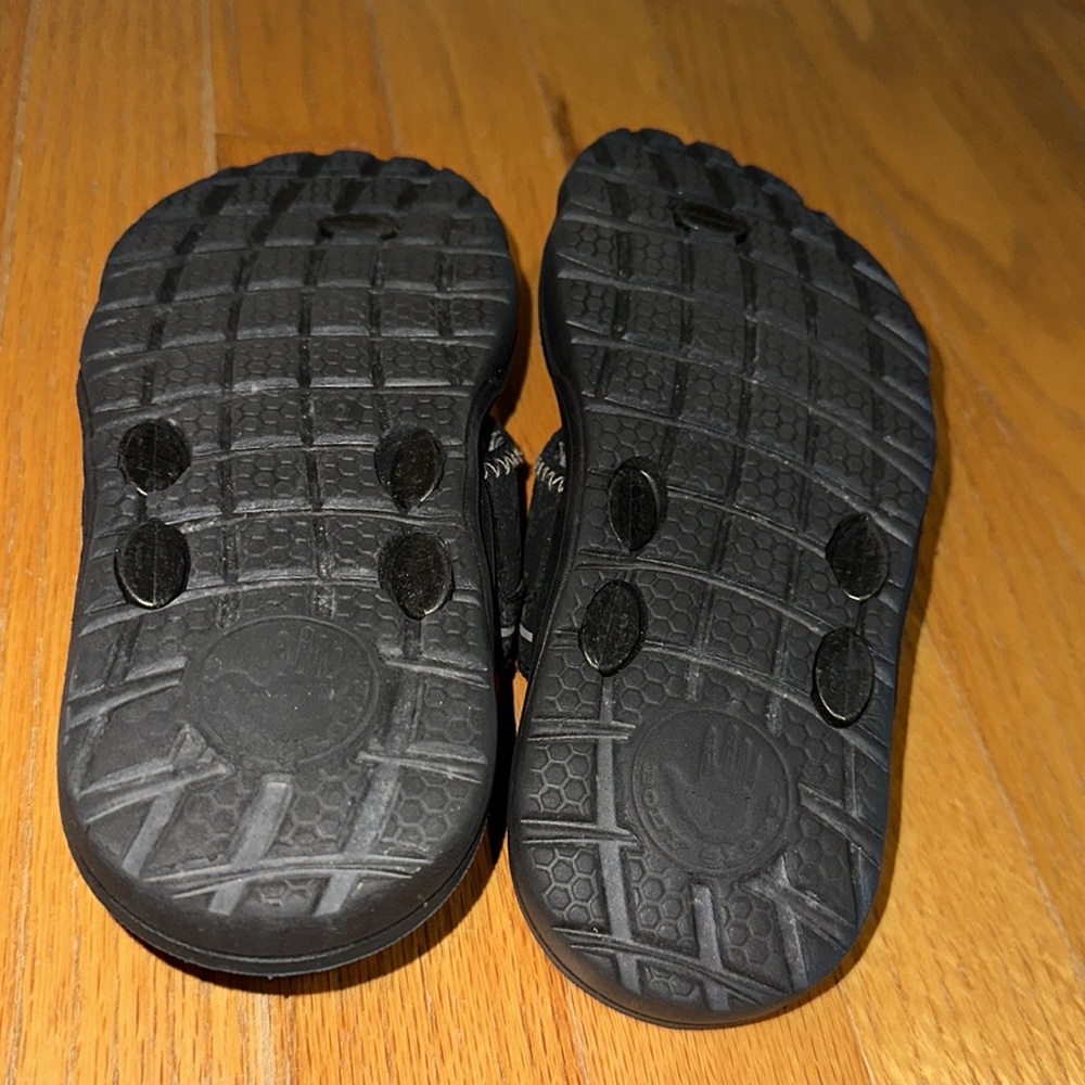 Flip flops - Picture 3 of 4